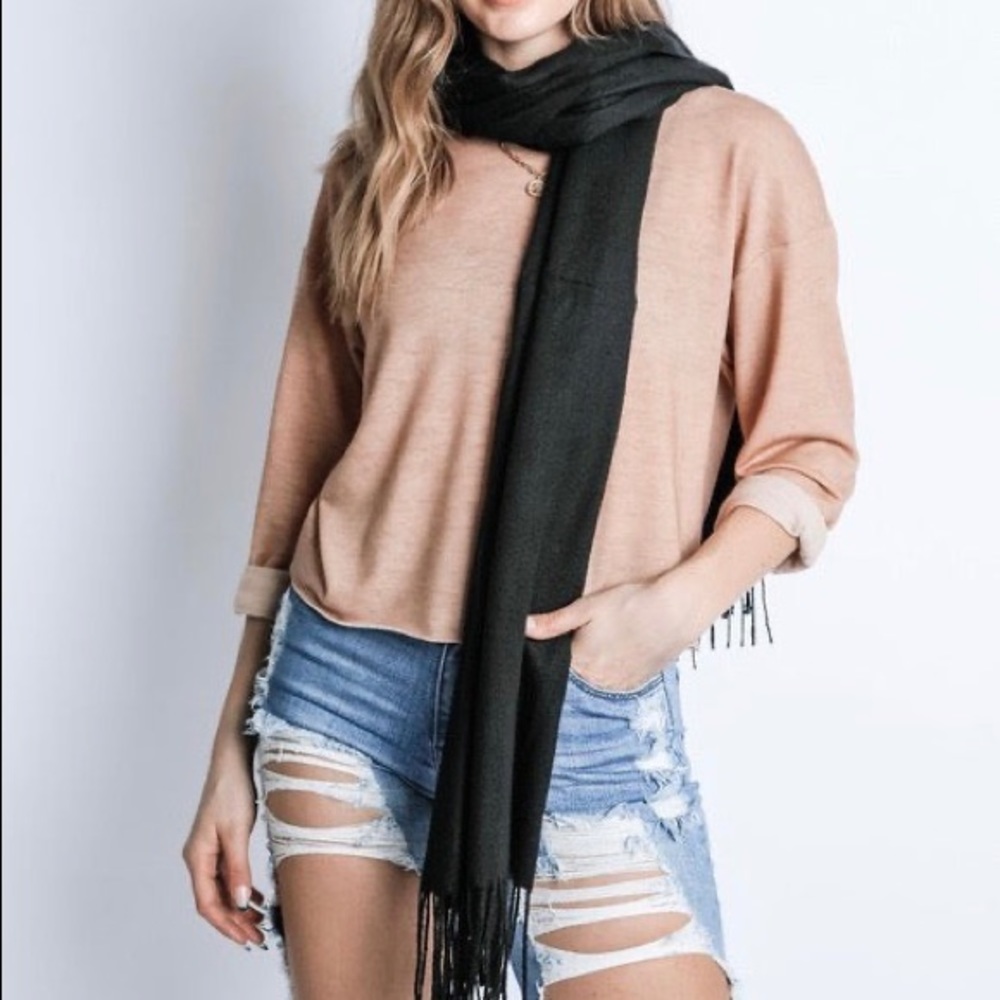 Black Scarf